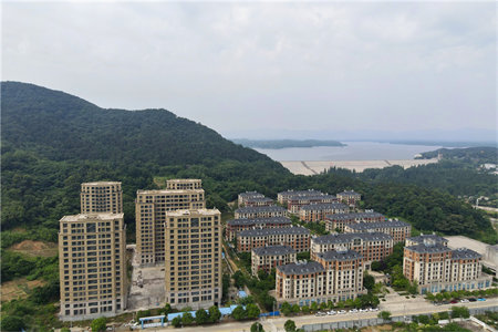 明城园小区3室2厅2卫142㎡